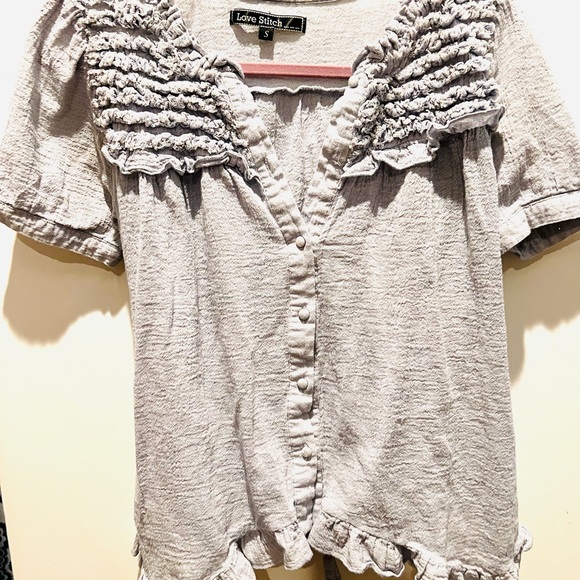 Love Stitch cute spring blouse - Picture 1 of 5